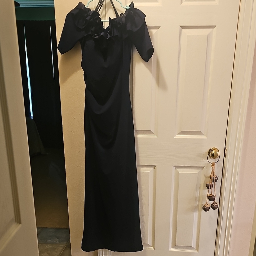 Xscape Navy Blue Ruched Off-Shoulder Gown - Picture 7 of 10